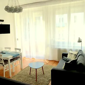  Apartment Andrew's
